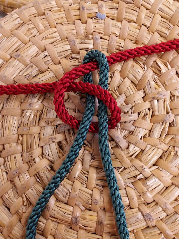 Knot for joining lapping cane